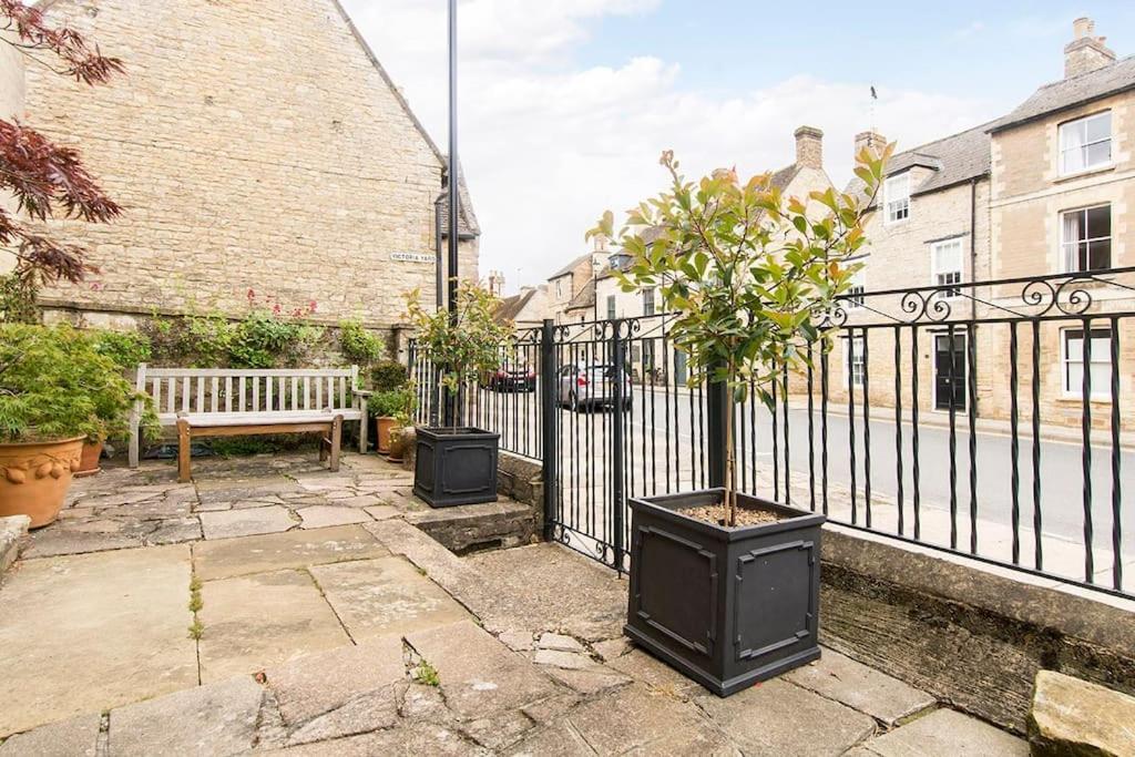 3 Bedroom Converted Chapel In Historic Oundle Dış mekan fotoğraf